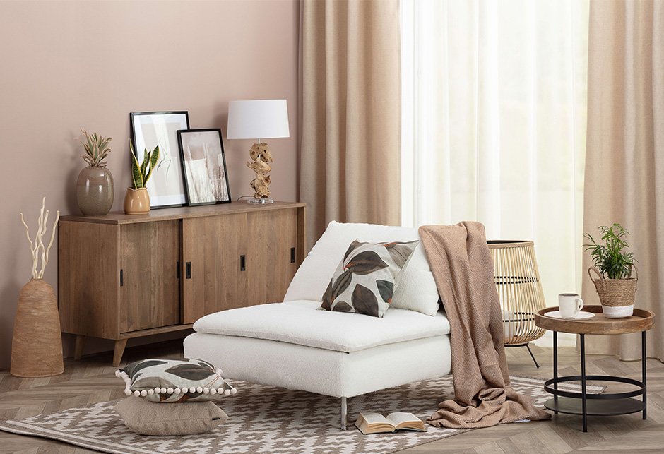 Dekoracje boho w przytulnym salonie