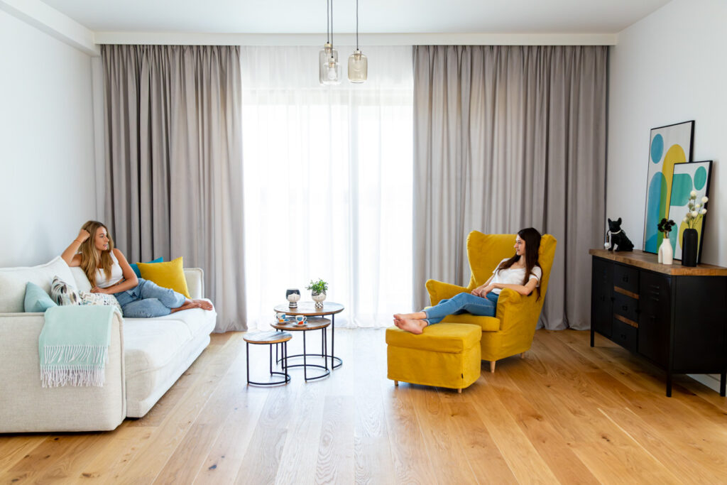Letnia strefa relaksu w salonie