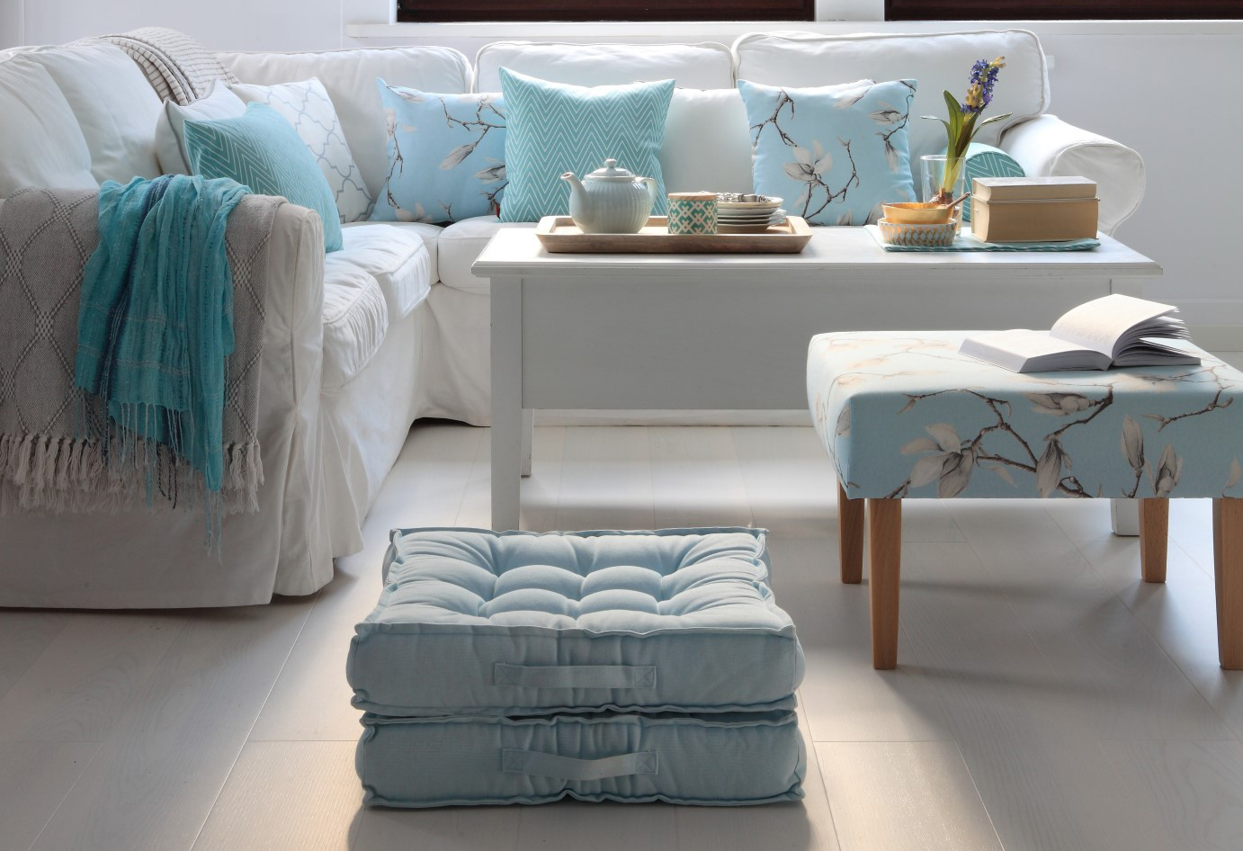 Salon w kolorach blue&white