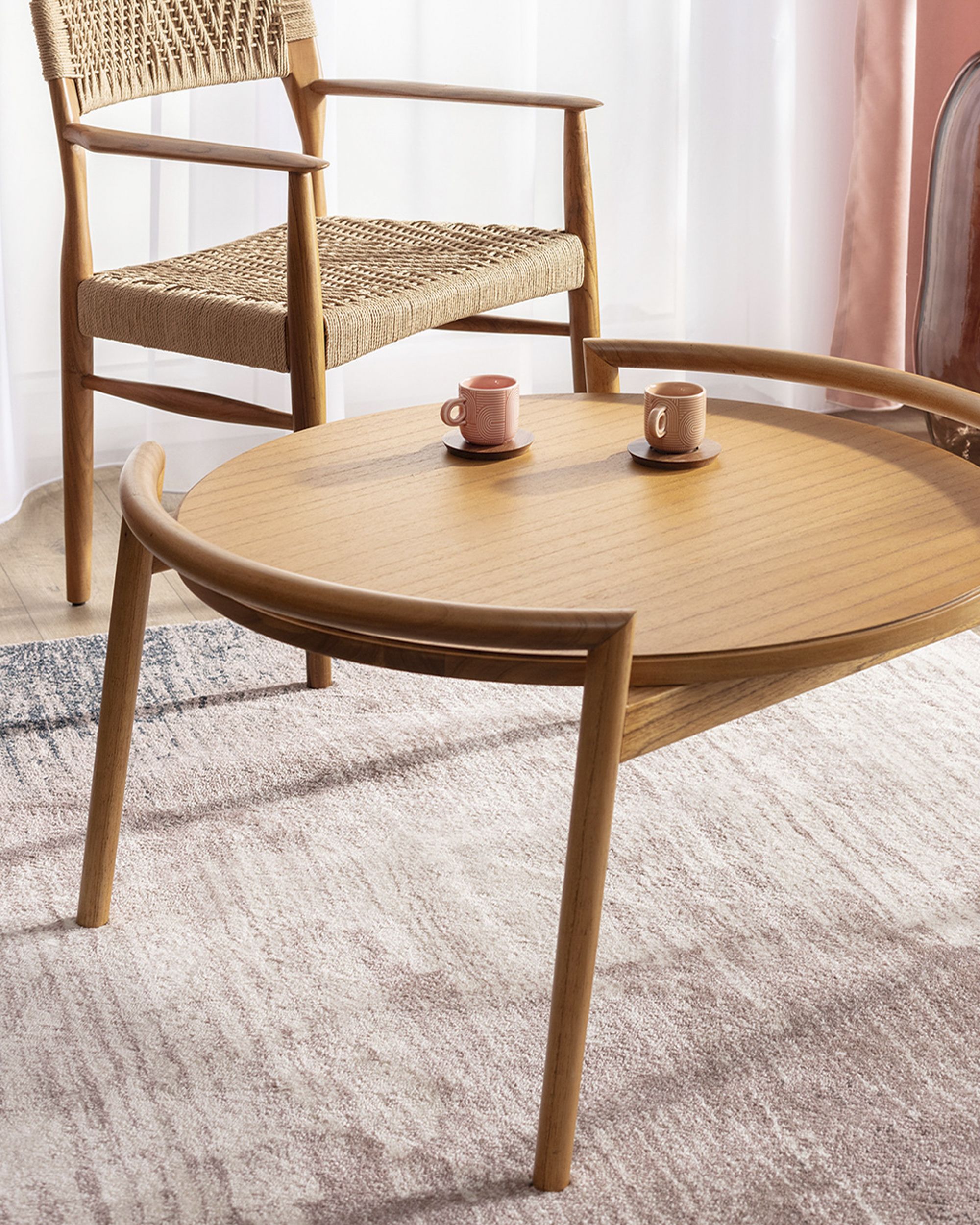 Stolik kawowy Mirna 86x76x46cm (hover)