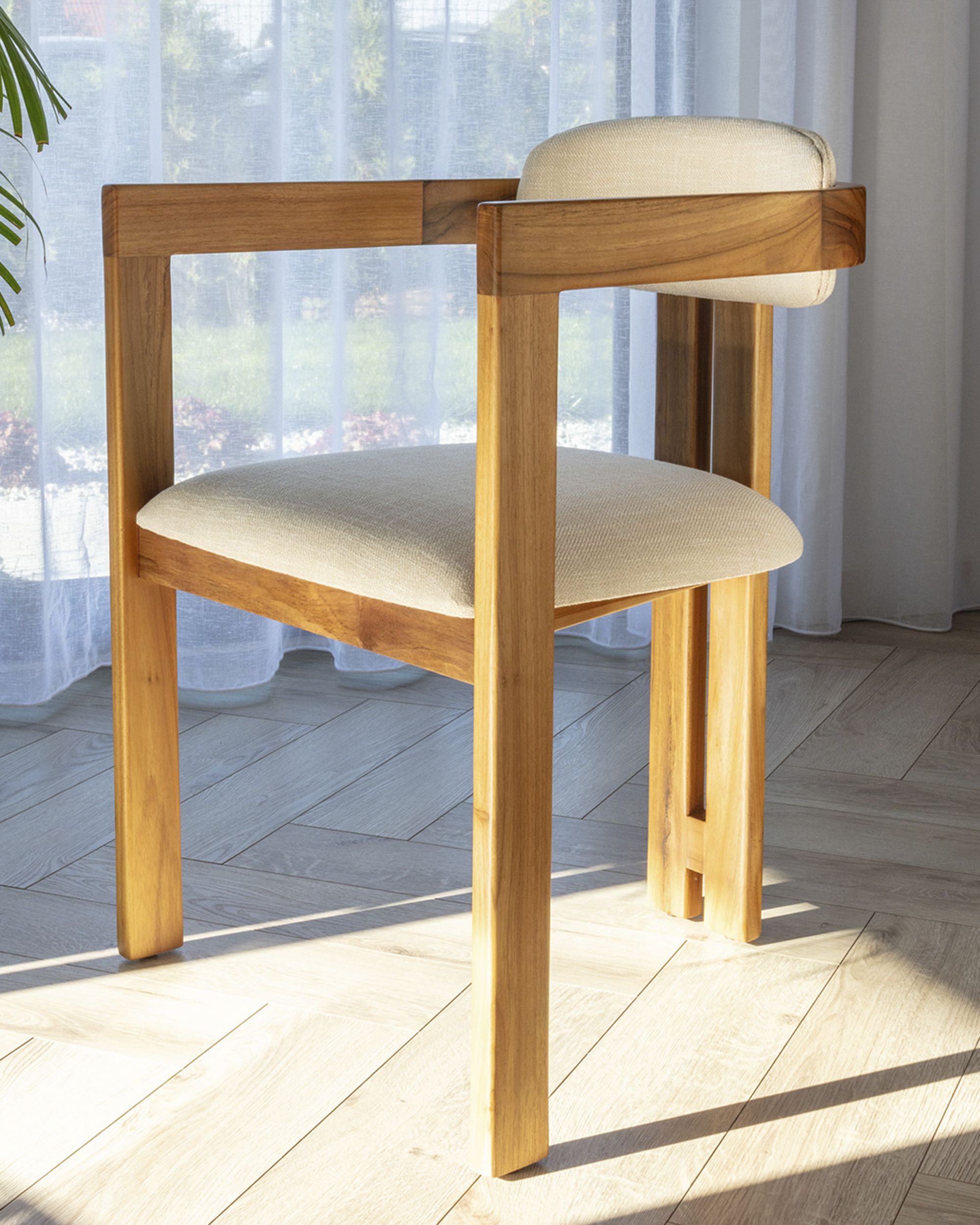 Krzesło Regan 55x51x76cm (hover)