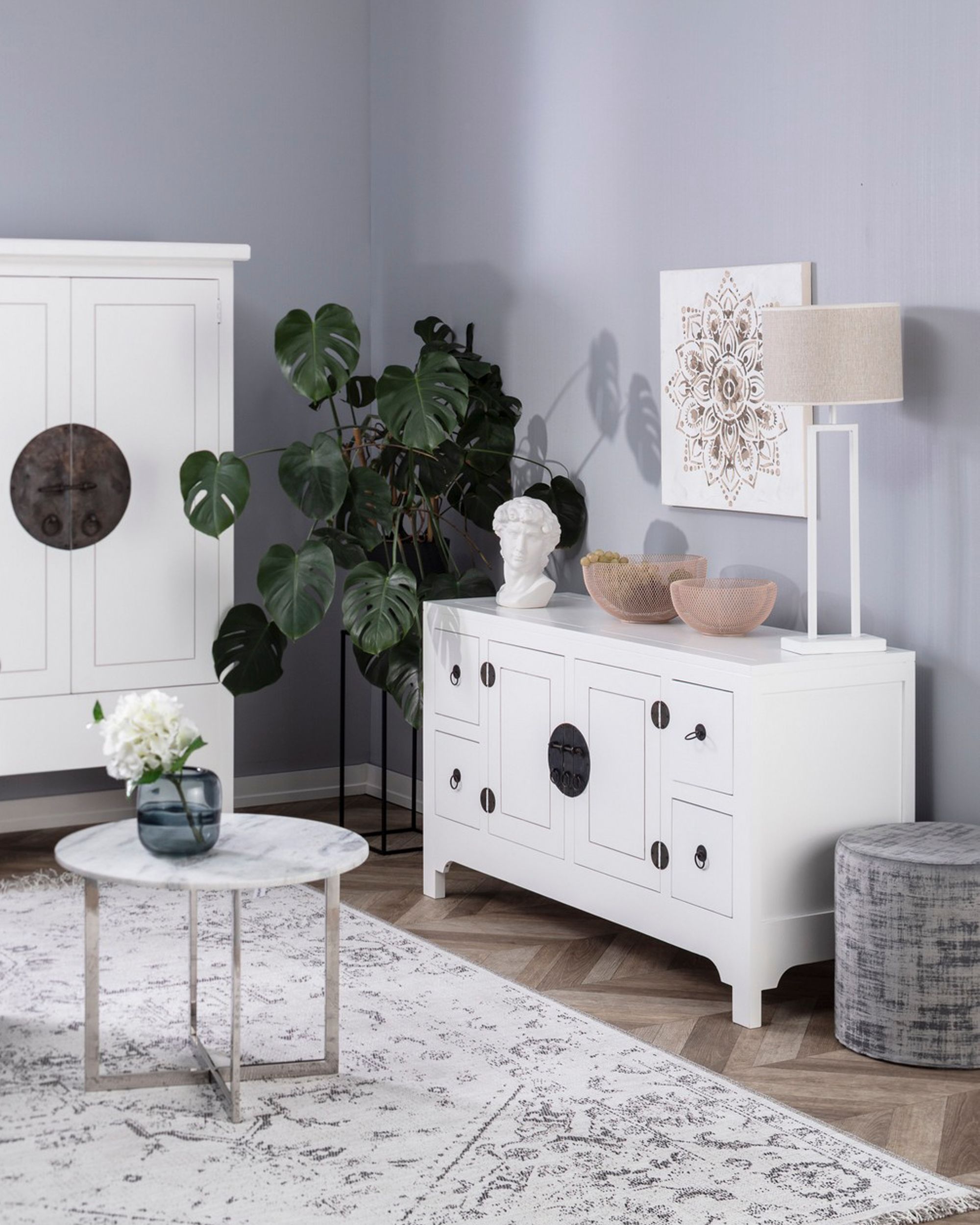 Komoda Modern 137x45x76cm white (hover)