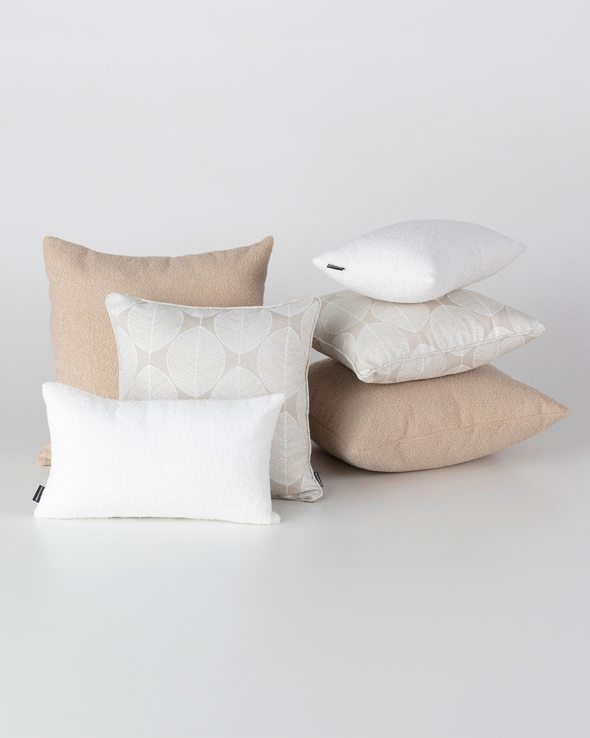 Zestaw poduszek do sypialni Cozy Dreams