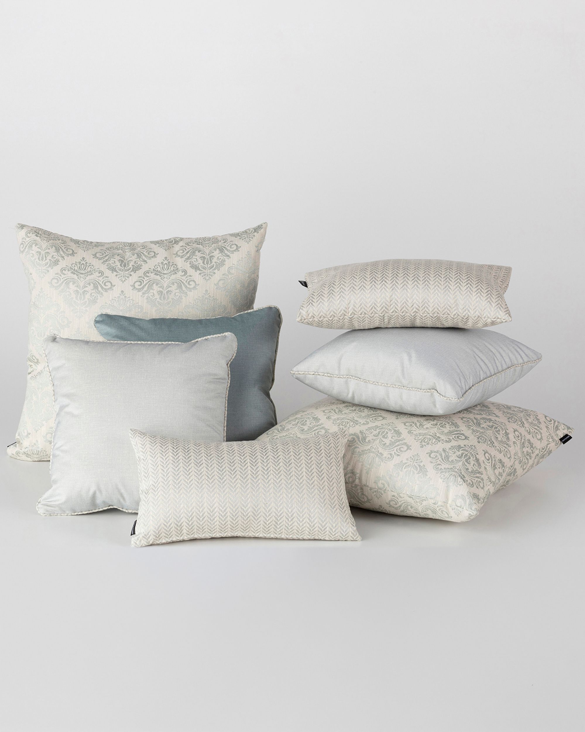 Zestaw poduszek do sypialni Exclusive Elegance