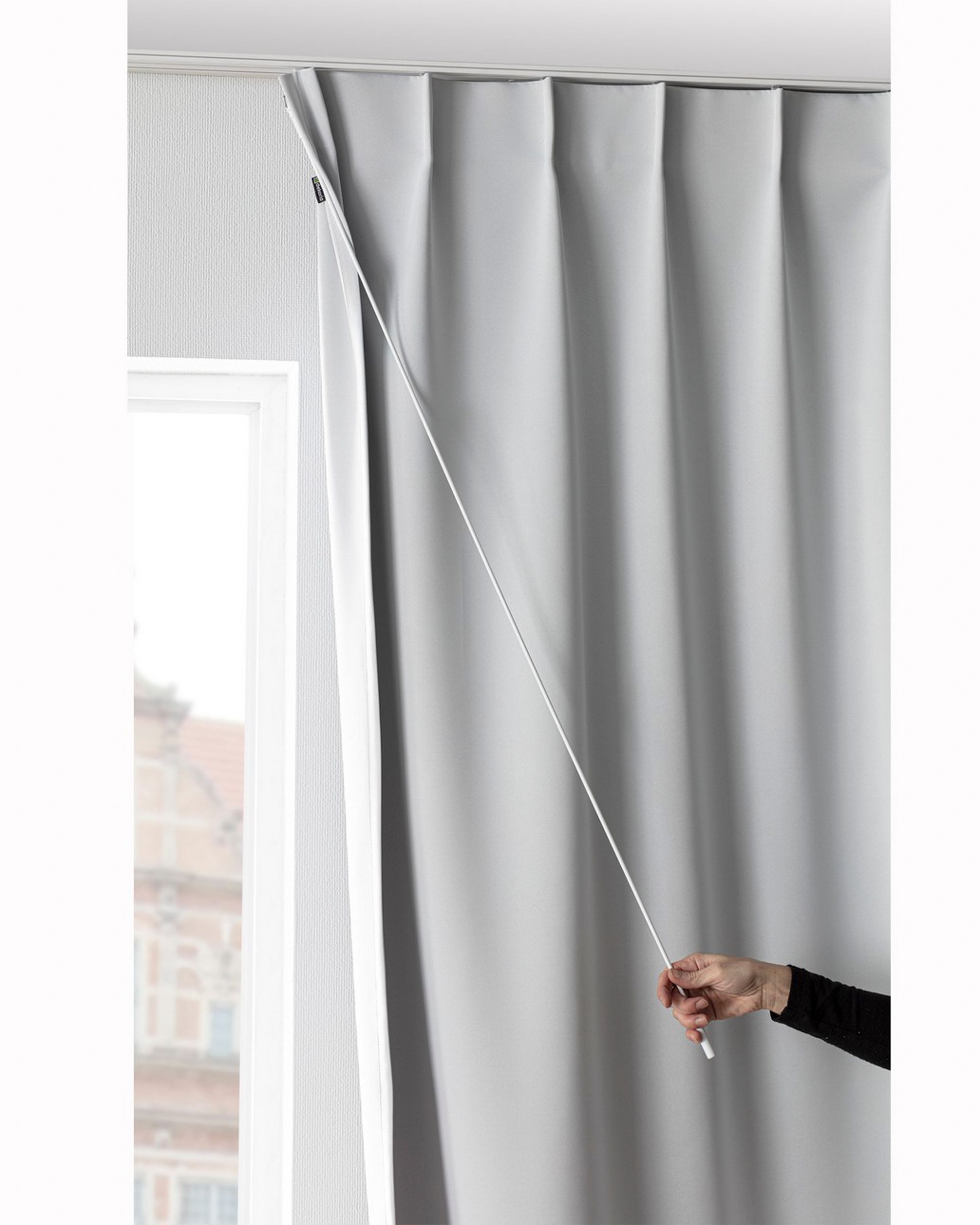 Pręt do zasłon metalowy biały 125cm (hover)