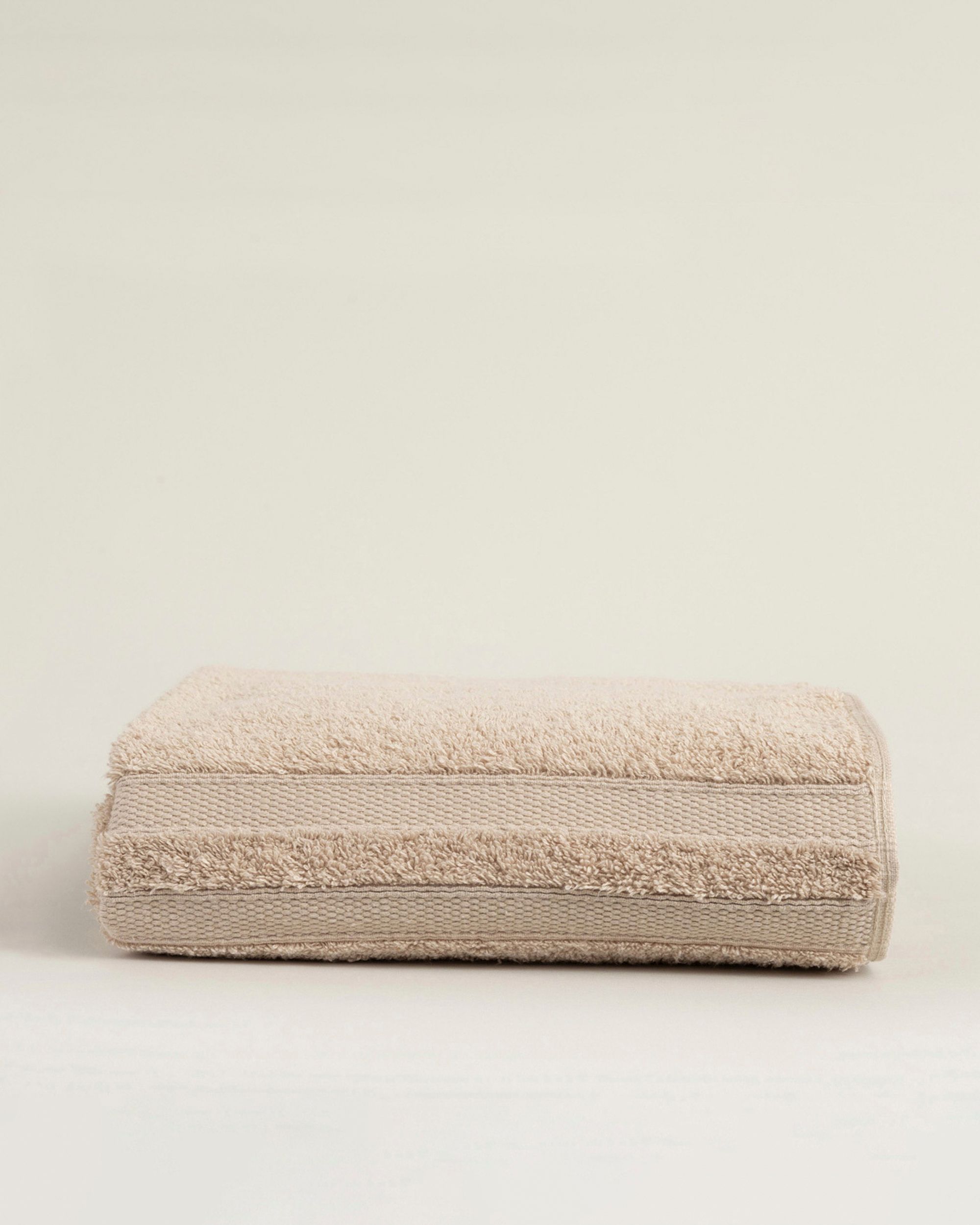 Ręcznik Essence 50x90 cm warm beige