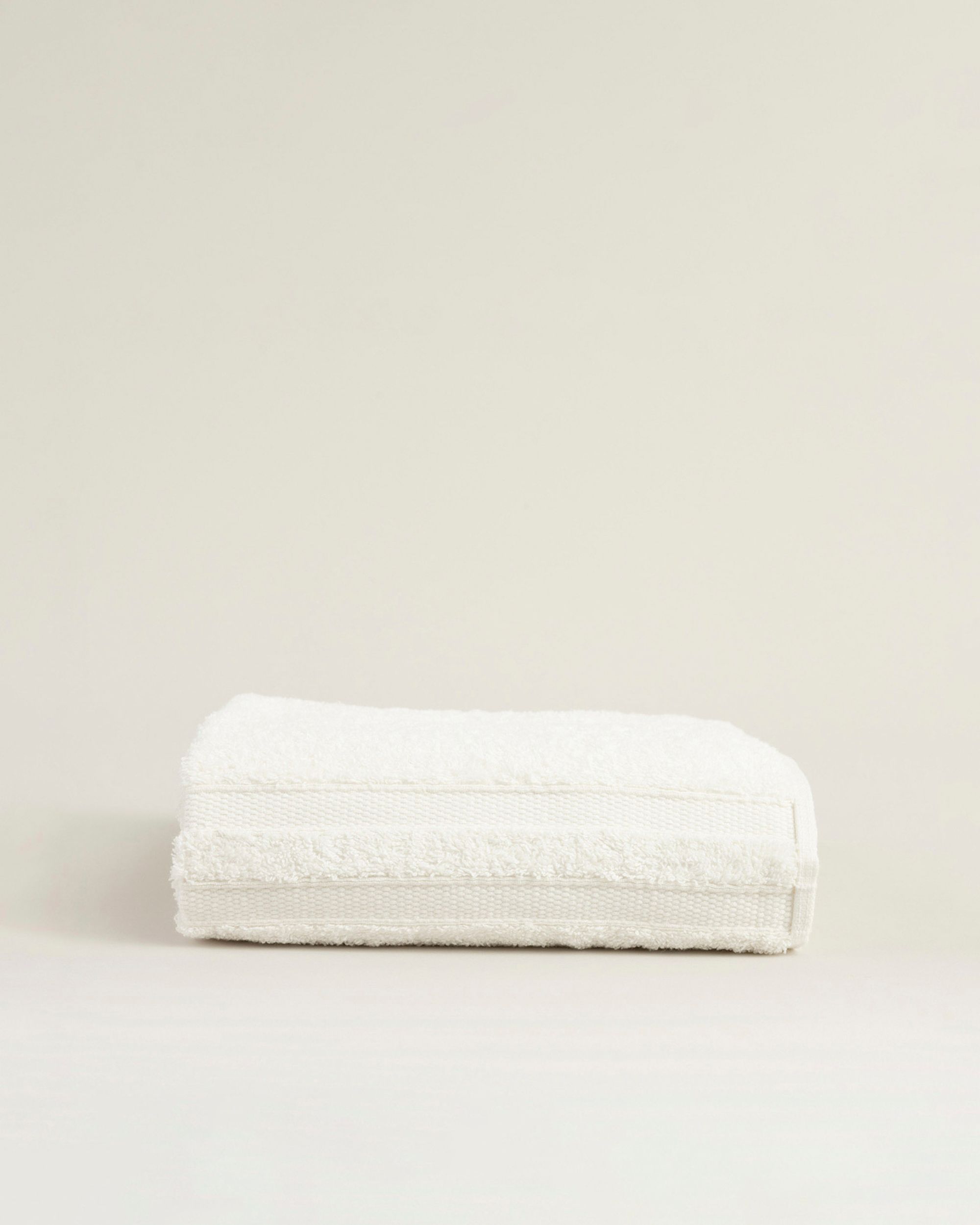Ręcznik Essence 30x50 cm pure white