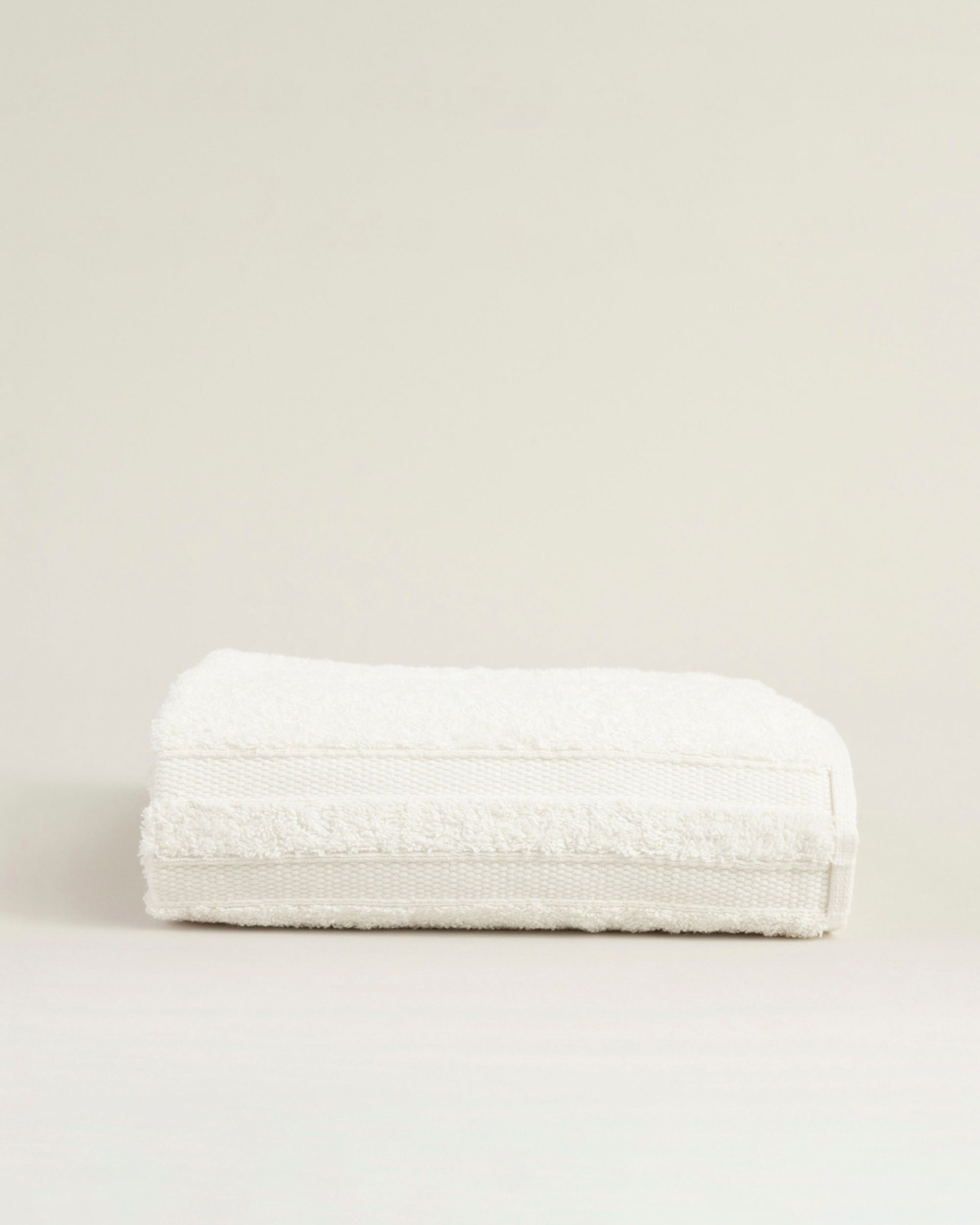 Ręcznik Essence 50x90 cm pure white