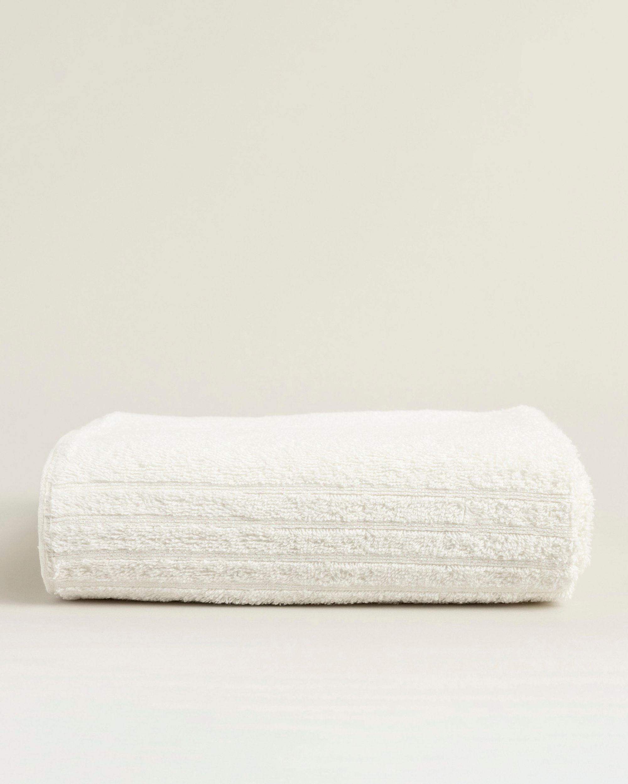 Ręcznik Cloud 70x140 cm white