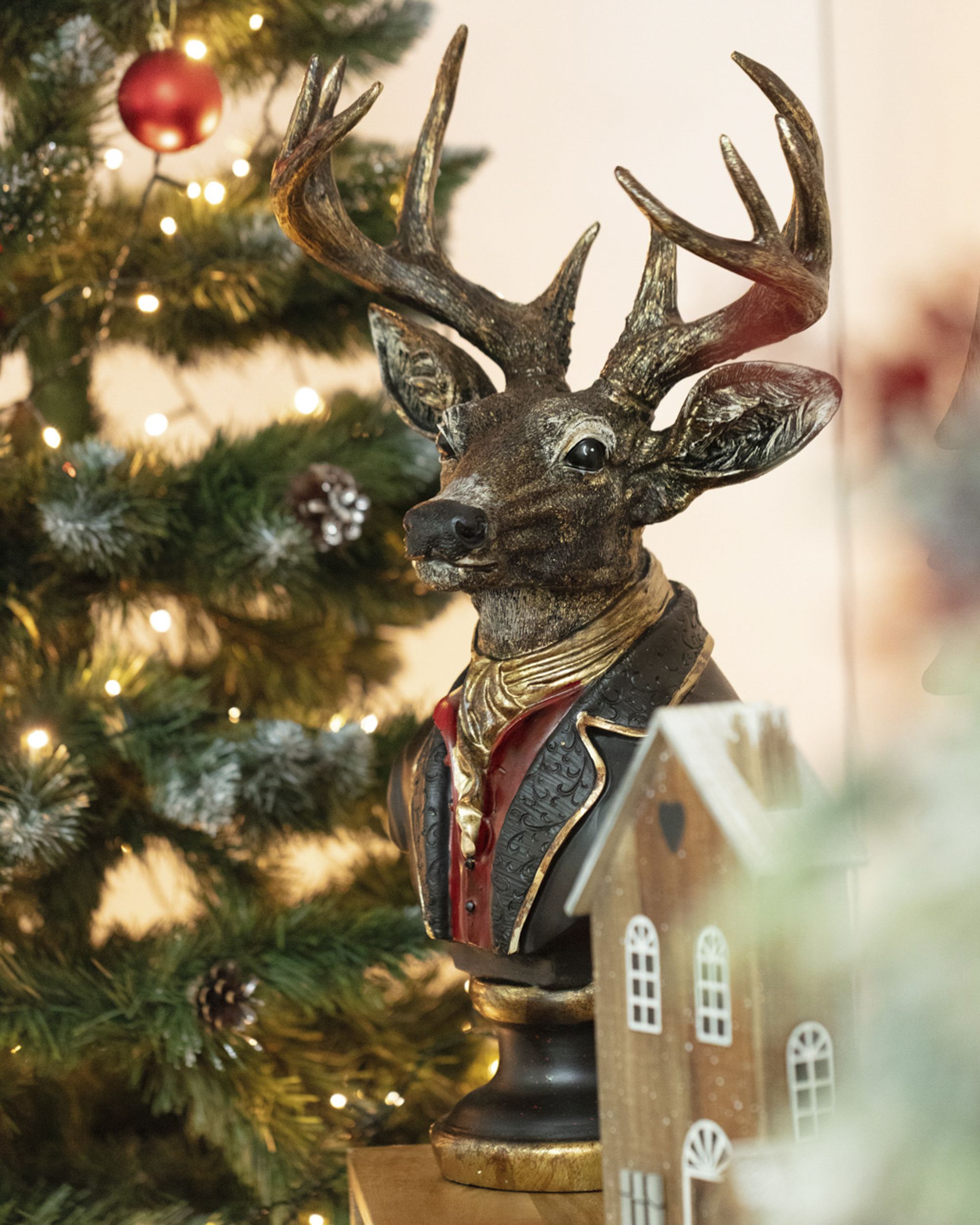 Dekoracja Lord Deer 30x22x58cm (hover)