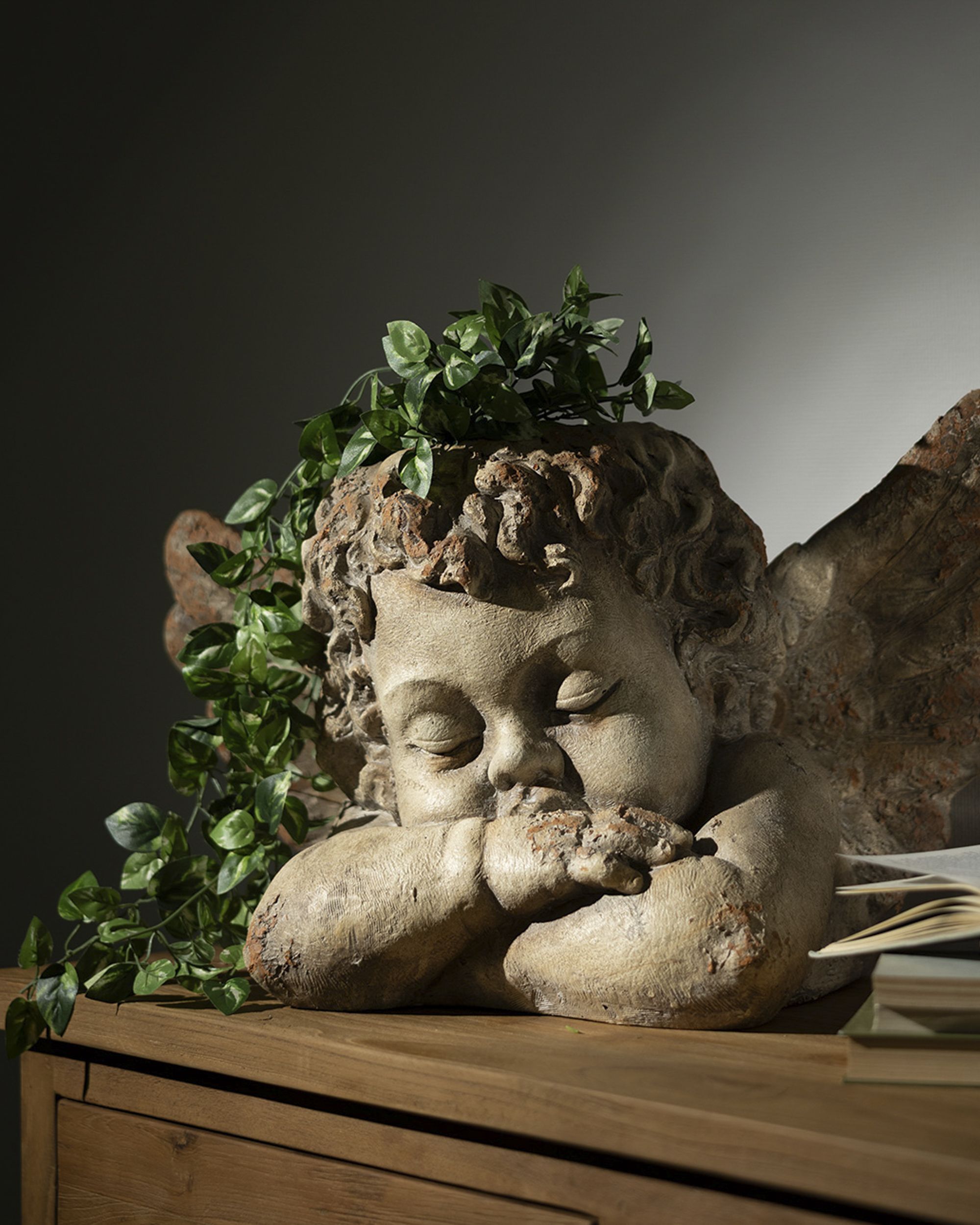 Doniczka Angel II 59x36x36 cm (hover)